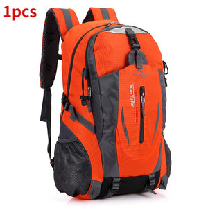 Outdoor Mountaineering Backpack for Men and Women